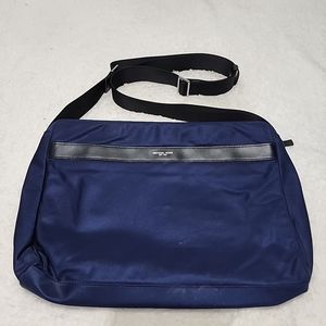 Michael Kors Cross Shoulder Bag Diagonal Hanging Navy Blue. Unisex Adult
